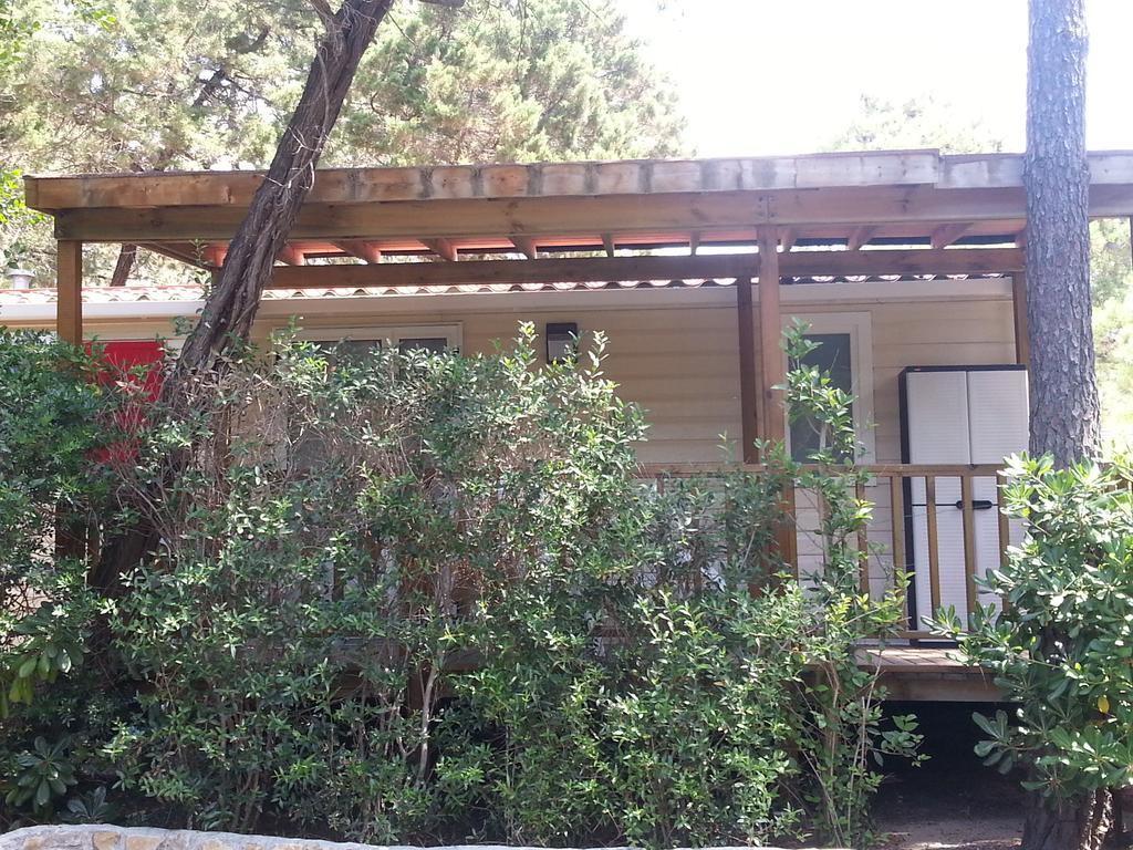 Camping Casa Di Caccia Марина-ді-Біббона Екстер'єр фото